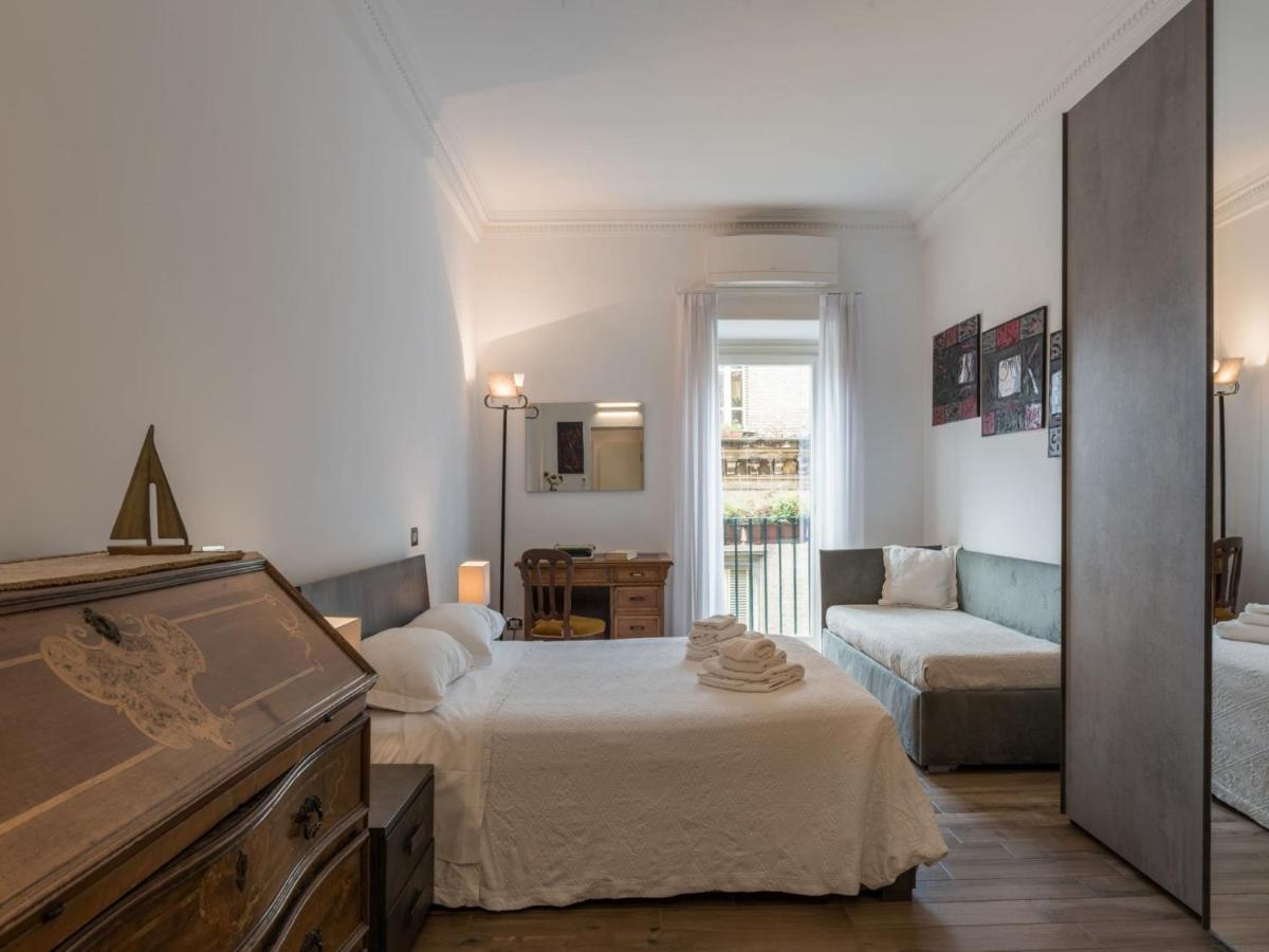 The Best Rent - Elegant Three-Bedroom Apartment A Few Steps From Fontana Di Trevi Exteriör bild