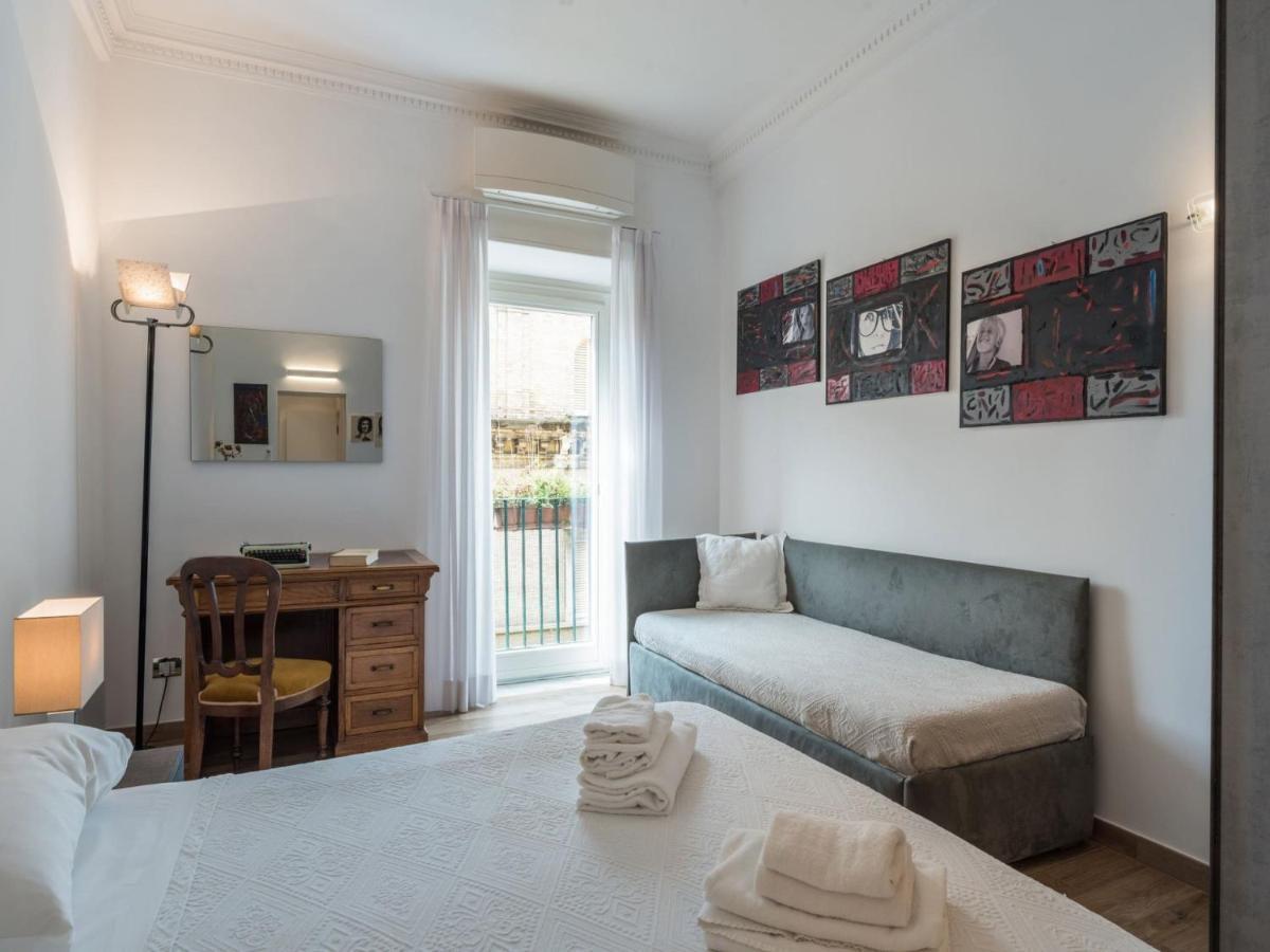 The Best Rent - Elegant Three-Bedroom Apartment A Few Steps From Fontana Di Trevi Exteriör bild